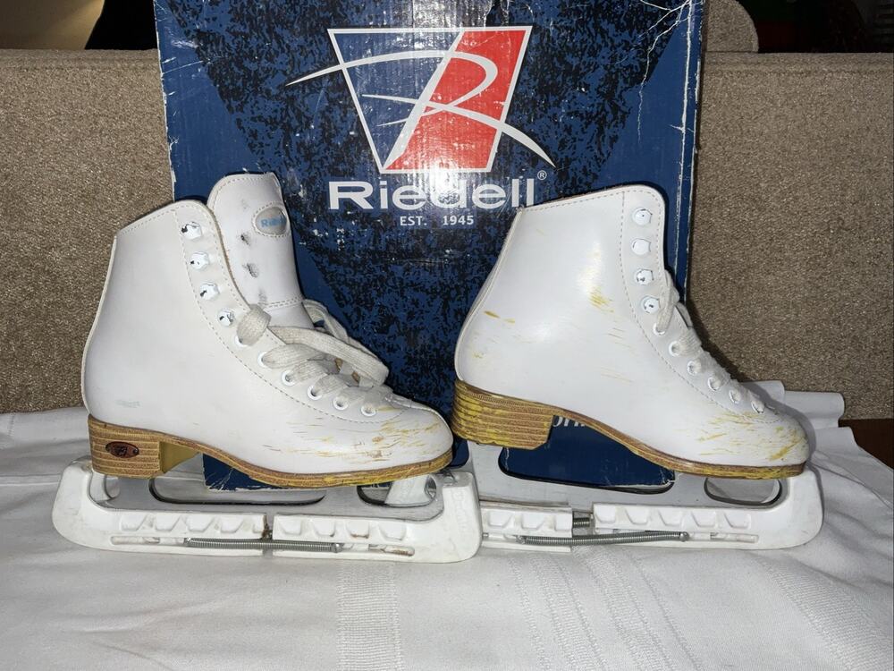 RIEDELL TOTAL PERFORMANCE WHITE MEDIUM GR4 FIGURE SKATES SZ 1